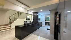 Blk 857 Tampines Parkview (Tampines), HDB Executive #571825461
